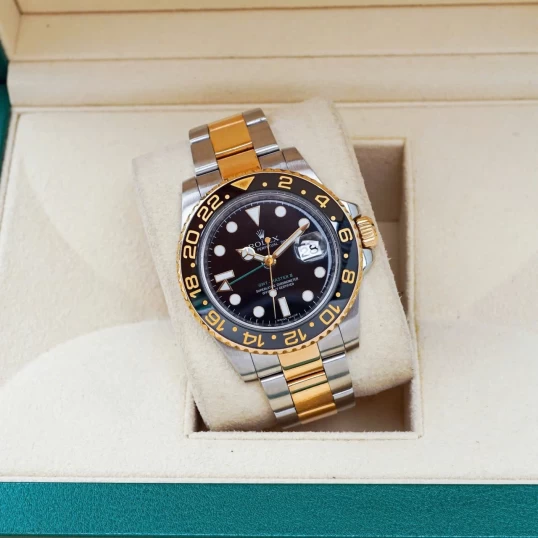 Rolex Oyster Perpetual GMT-Master II 40mm Ref. 116713LN – Black Dial Demi Gold