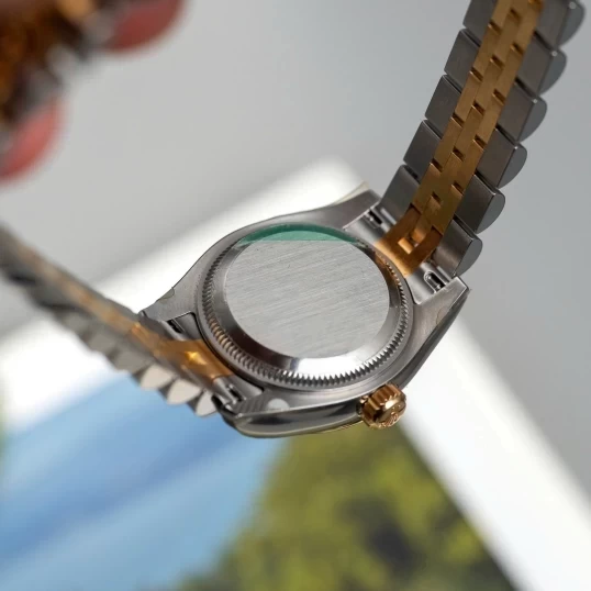 Rolex Oyster Perpetual Lady Datejust 26mm Ref. 179173 – Champagne Floral Dial Diamond