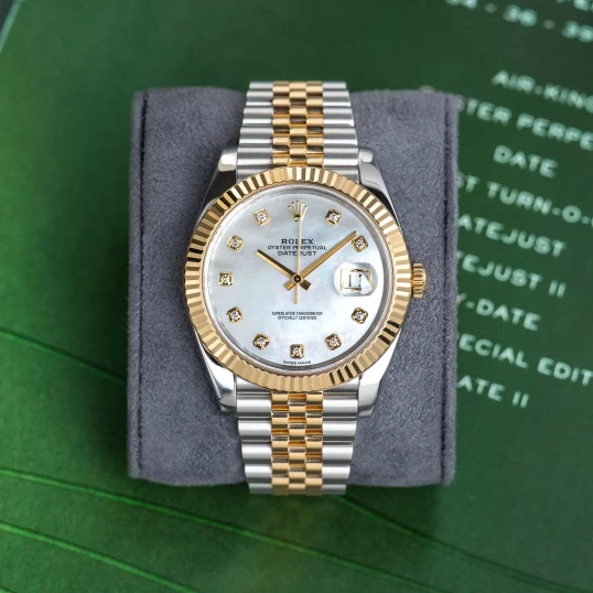 Rolex Oyster Perpetual Datejust 36 Ref. 126333 – MOP Dial Diamond