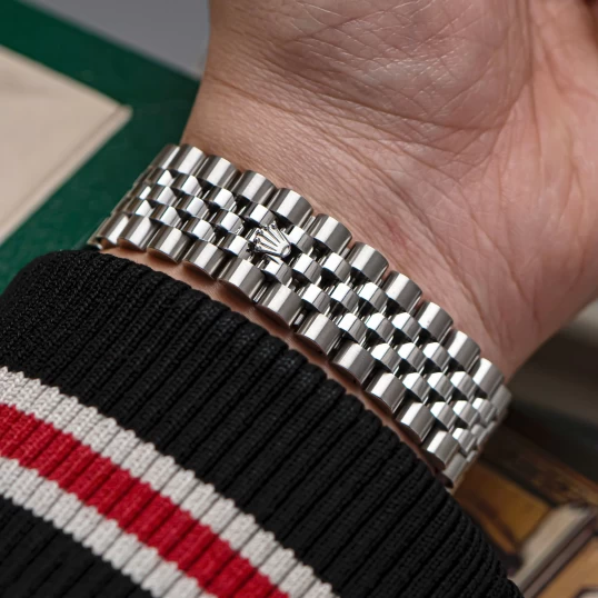 Rolex Datejust 36mm Ref. 116234 – White MOP Diamond Dial – Diamond Bezel