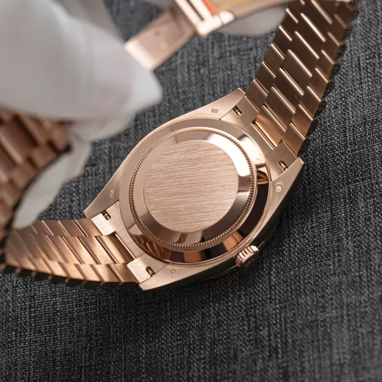 Rolex Oyster Perpetual Day-Date 40mm Ref. 228235 – Chocolate Dial Diamond Baguette