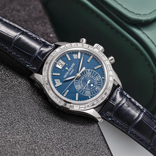 Patek Philippe Complications Chronograph Annual Calendar 40.5mm – Ref. 5961P-001 – Blue Opaline Dial