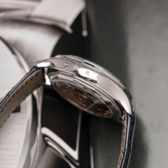 Patek Philippe Complications Chronograph Annual Calendar 40.5mm – Ref. 5961P-001 – Blue Opaline Dial