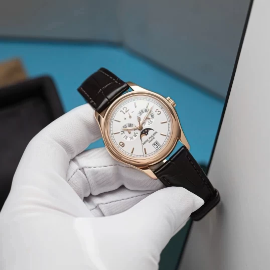 Patek Philippe Complications 39mm – Ref. 5146R-001 – White Dial
