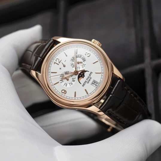 Patek Philippe Complications 39mm – Ref. 5146R-001 – White Dial