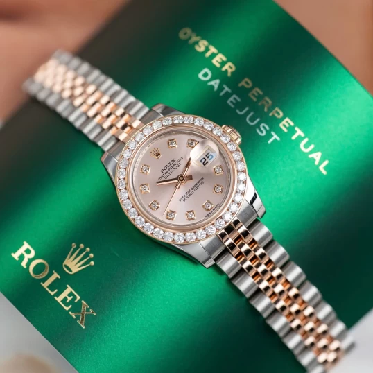 Rolex Oyster Perpetual Lady-Datejust 26mm – Ref. 179171 – Pink Sunburst Diamond Dial