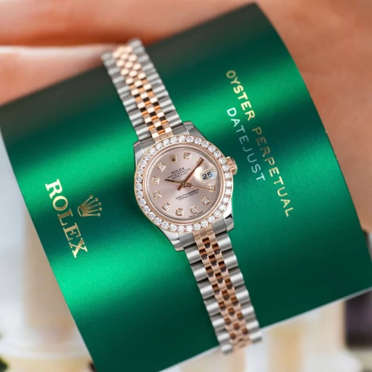 Rolex Oyster Perpetual Lady-Datejust 26mm – Ref. 179171 – Pink Sunburst Diamond Dial