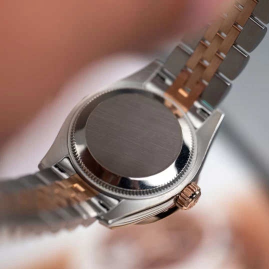 Rolex Oyster Perpetual Lady-Datejust 26mm – Ref. 179171 – Pink Sunburst Diamond Dial