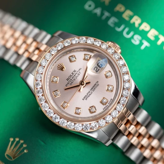 Rolex Oyster Perpetual Lady-Datejust 26mm – Ref. 179171 – Pink Sunburst Diamond Dial