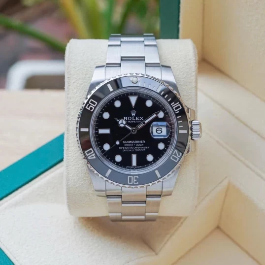 Rolex Oyster Perpetual Submariner Date 40mm – Ref. 116610LN – Black Dial