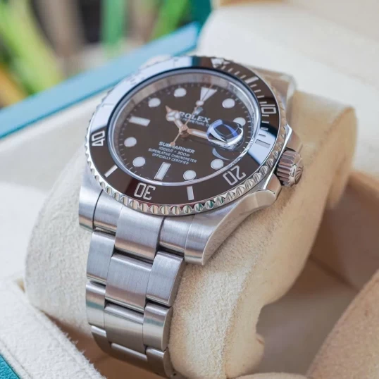 Rolex Oyster Perpetual Submariner Date 40mm – Ref. 116610LN – Black Dial