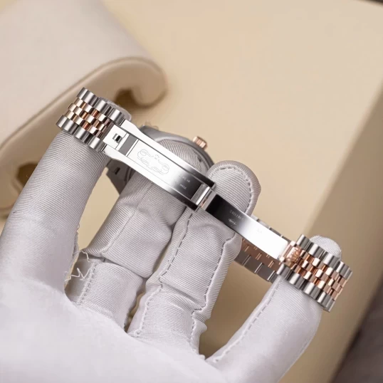 Rolex Oyster Perpetual Datejust 31 – 31mm – Ref. 278271 – Chocolate Diamond Dial