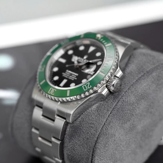 Rolex Oyster Perpetual Submariner Date 126610LV "Starbucks”