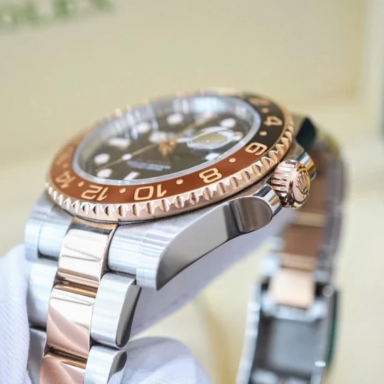 Rolex Oyster Perpetual GMT-Master II 40mm Ref. 126711 Rootbeer