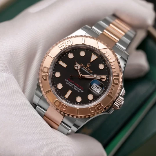 Rolex Oyster Perpetual Yacht-Master 40mm Ref. 126621 Chocolate Dial
