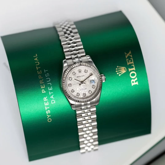 Rolex Oyster Perpetual Lady-Datejust 26mm Ref. 179174 Vi tính trắng