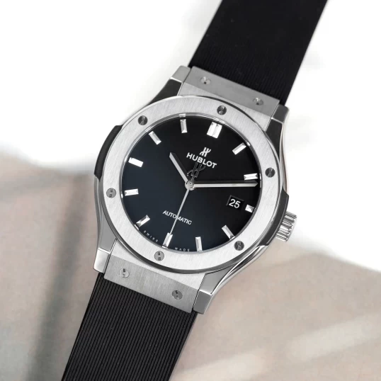 Hublot Classic Fusion Titanium 42mm – Ref. 542.NX.1171.RX – Black Dial