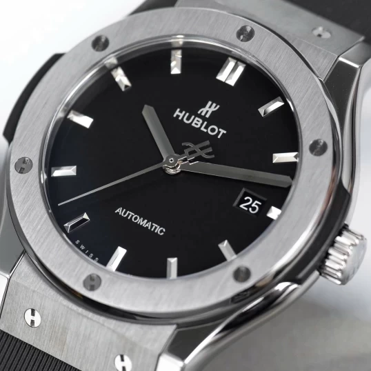 Hublot Classic Fusion Titanium 42mm – Ref. 542.NX.1171.RX – Black Dial