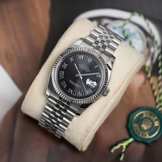Rolex Oyster Perpetual Datejust 36 Ref. 116234 – Black Sunburst Roman Dial