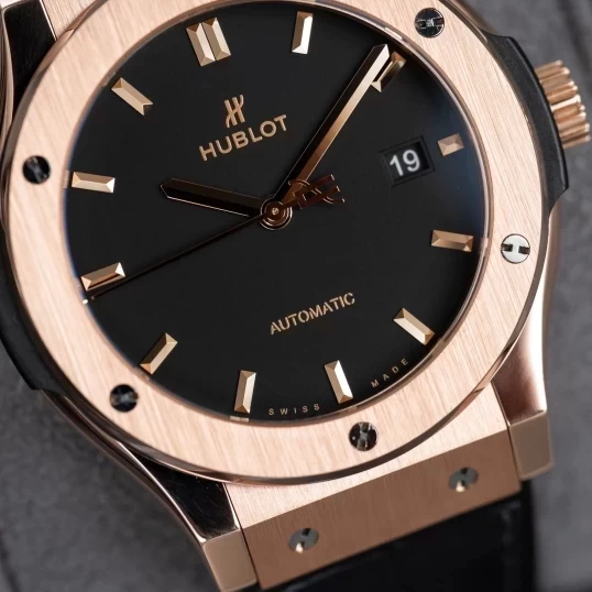 Hublot Classic Fusion 42mm King Gold Ref. 542.OX.1181.LR – Black Dial