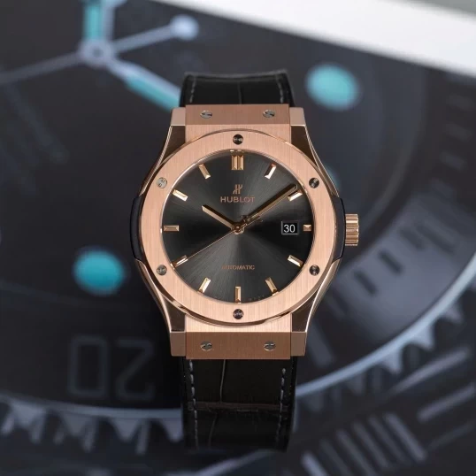 Hublot Classic Fusion King Gold 42mm Ref. 542.OX.7081.LR – Grey Dial