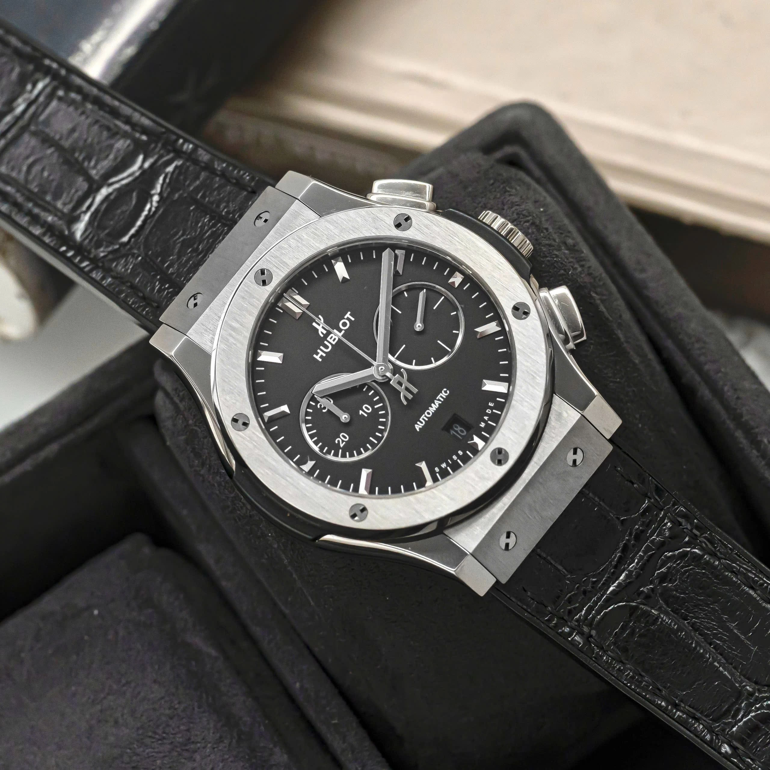 Hublot Classic Fusion Chronograph 42mm Ref. 541.NX.1171.LR – Black Dial