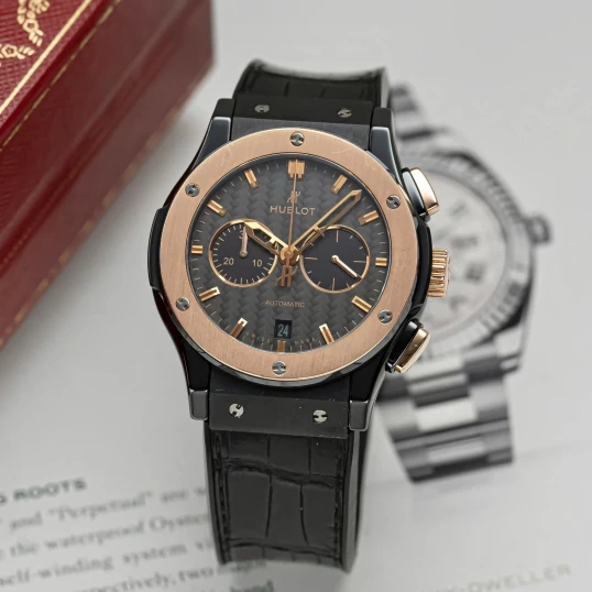 Hublot Classic Fusion Chronograph 42mm Ref. 541.CO.1780.RX – Carbon Dial