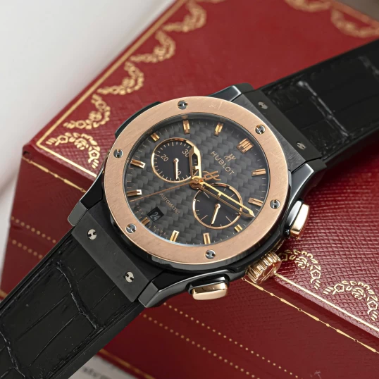 Hublot Classic Fusion Chronograph 42mm Ref. 541.CO.1780.RX – Carbon Dial