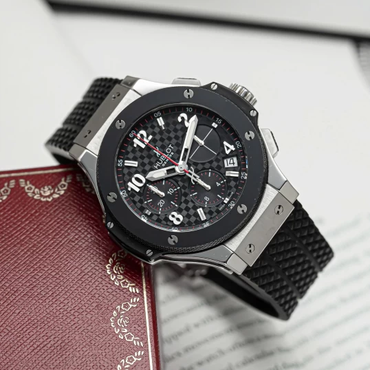 Hublot Big Bang Original Steel Ceramic 41mm Ref. 341.SB.131.RX – Carbon Effect Dial