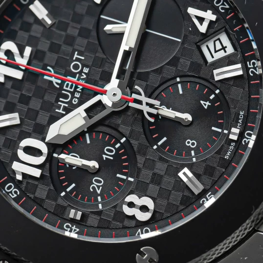 Hublot Big Bang Original Steel Ceramic 41mm Ref. 341.SB.131.RX – Carbon Effect Dial