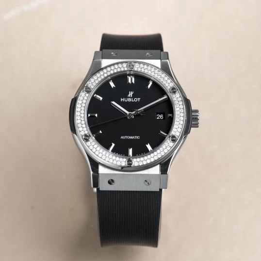 Hublot Classic Fusion Titanium Diamonds 42mm Ref. 542.NX.1171.LR.1104 – Black Dial