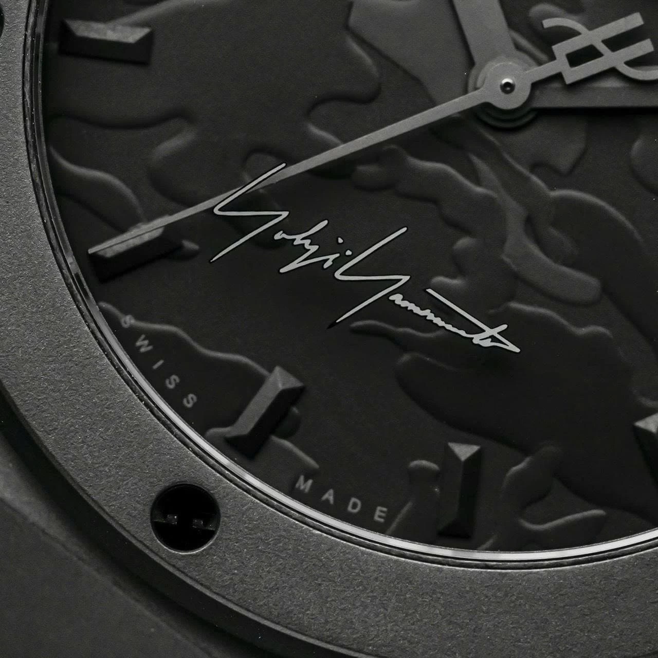 Hublot Classic Fusion Yohji Yamamoto All Black Camo 42mm Ref. 542.CI.6670.NR.YOY – Black & Grey Camo Dial