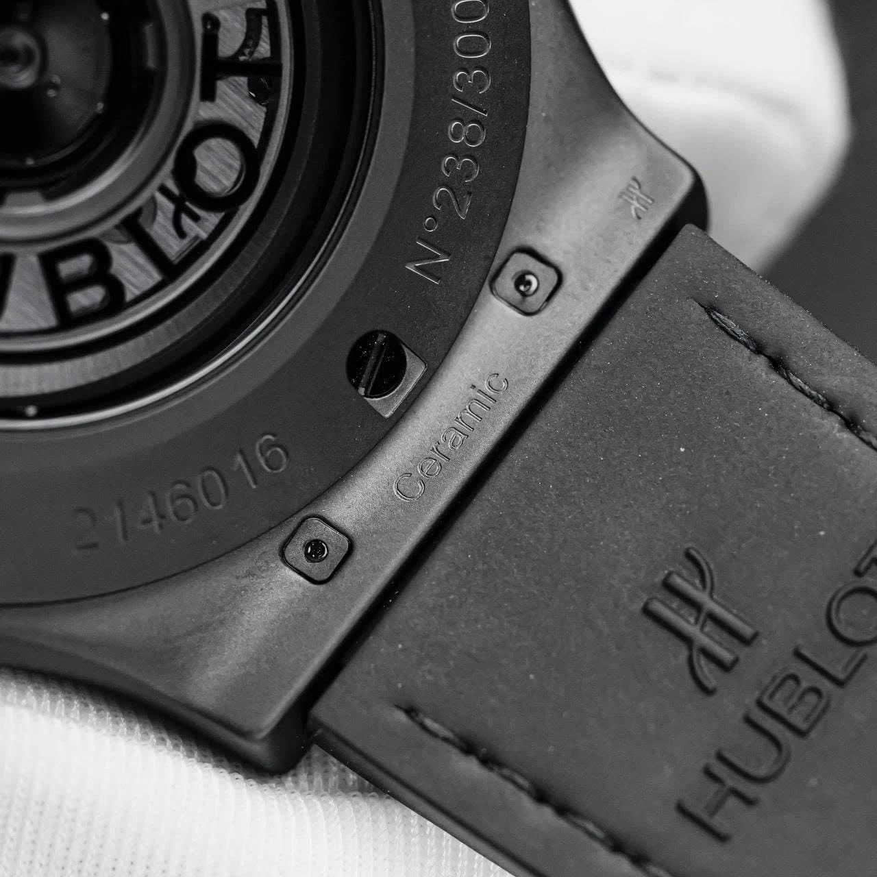 Hublot Classic Fusion Yohji Yamamoto All Black Camo 42mm Ref. 542.CI.6670.NR.YOY – Black & Grey Camo Dial