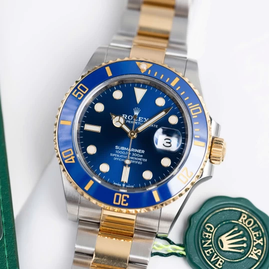 Rolex Submariner Date 41mm Ref. 126613LB – Royal Blue Dial