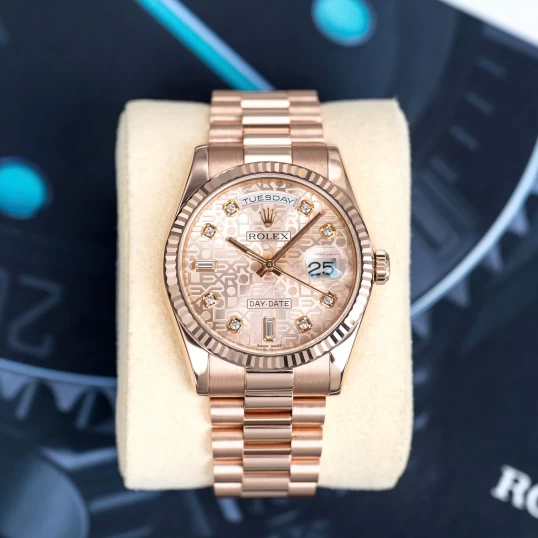 Rolex Oyster Perpetual Day-Date 36mm Ref 118235 Everose Gold Mặt Số Vi tính hồng