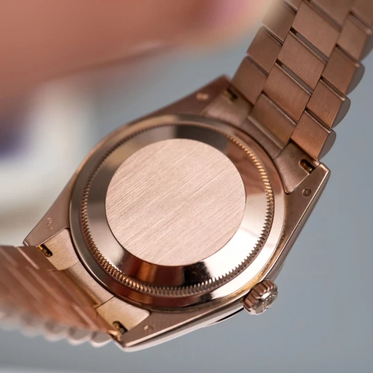Rolex Oyster Perpetual Day-Date 36mm Ref 118235 Everose Gold Mặt Số Vi tính hồng
